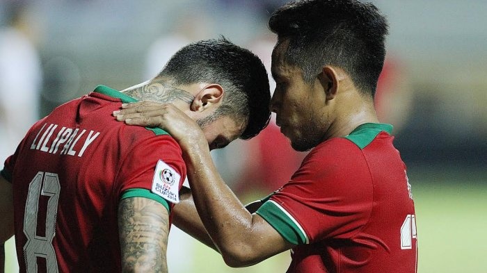 Thu quan Indonesia bat khoc sau that bai truoc nguoi Thai hinh anh