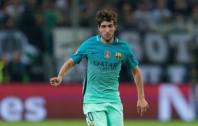 Sao Barca nói Messi bỏ xa Ronaldo nhiều năm ánh sáng ảnh 1 Sao Barca noi Messi bo xa Ronaldo nhieu nam anh sang anh 1