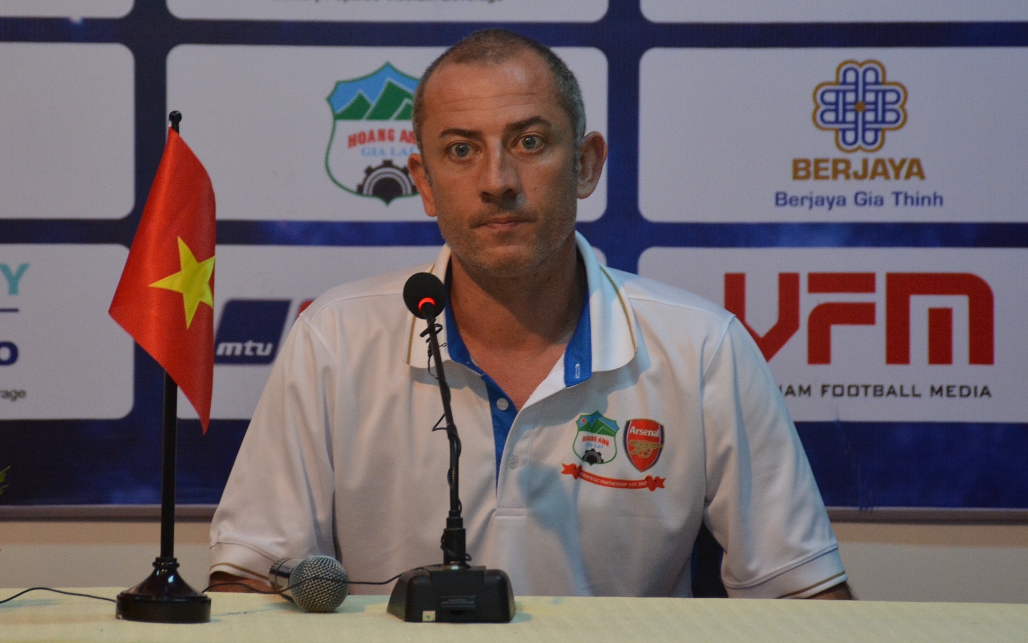 Thay Giom khong bat ngo khi Cong Phuong ghi ban hinh anh