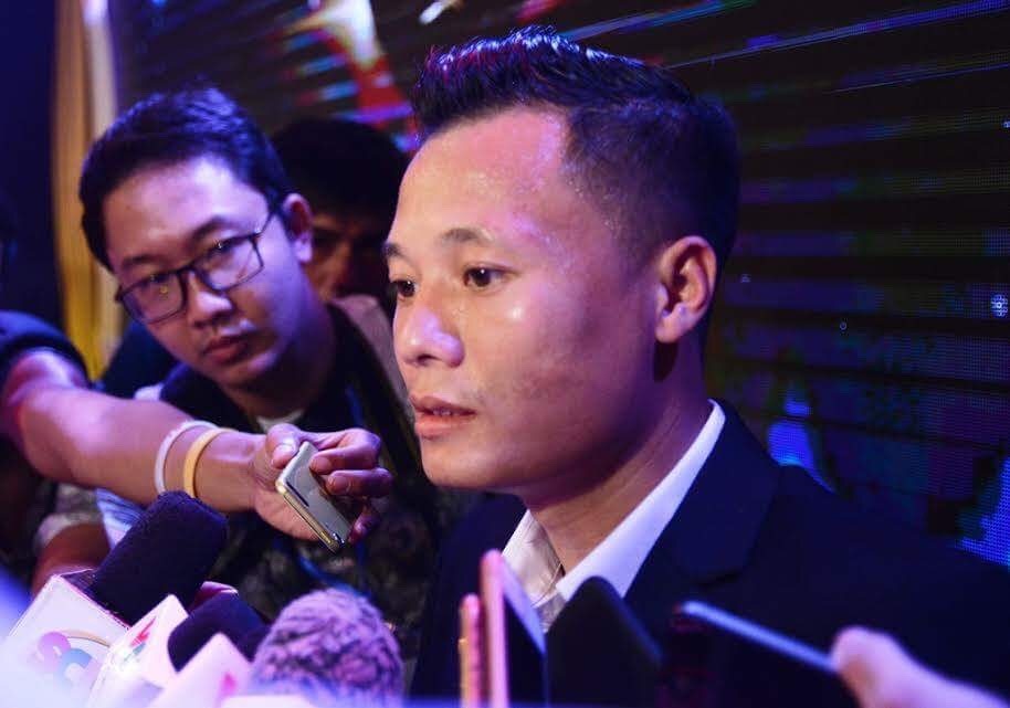 Thanh Luong boi roi khi lap ky luc gianh 4 Qua bong vang hinh anh