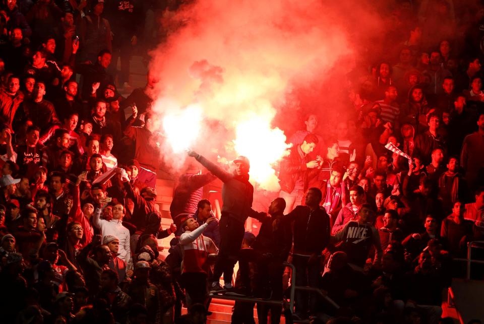 Bạo lực làm lu mờ màn ra mắt tân binh PSG ảnh 2 Bao luc lam lu mo man ra mat tan binh PSG anh 2