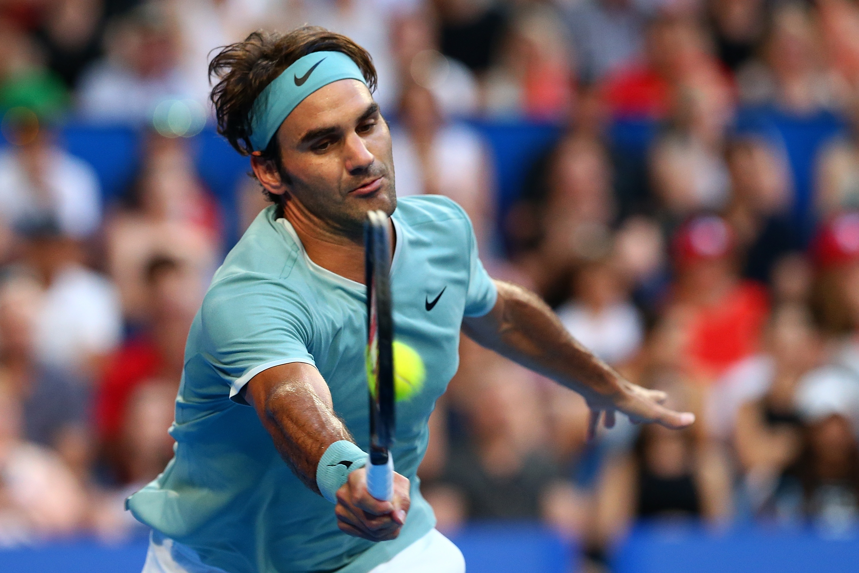 Federer roi vao nhanh dau kho o Australian Open hinh anh
