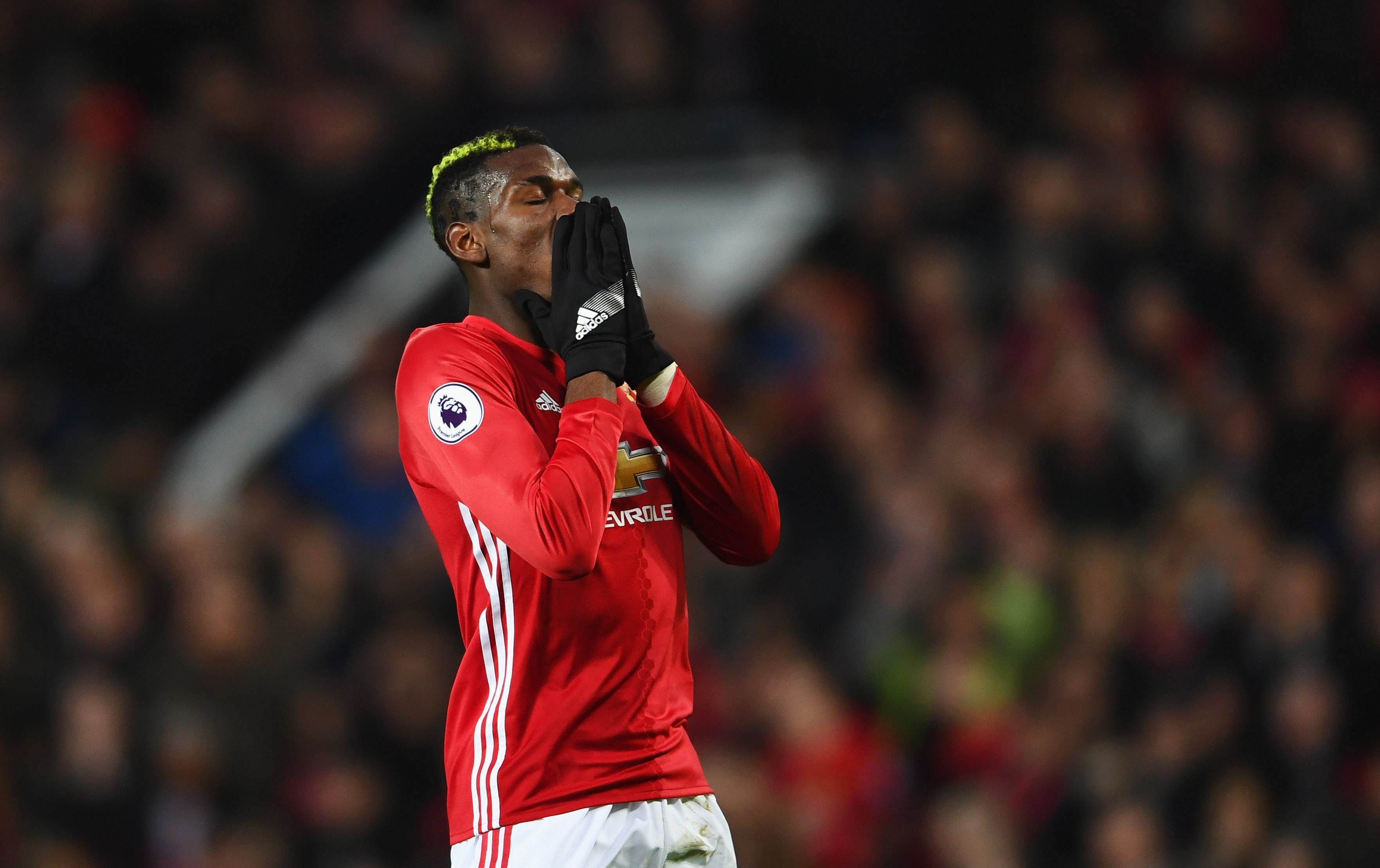 Ngay Pogba thanh 'Pogbad' hinh anh
