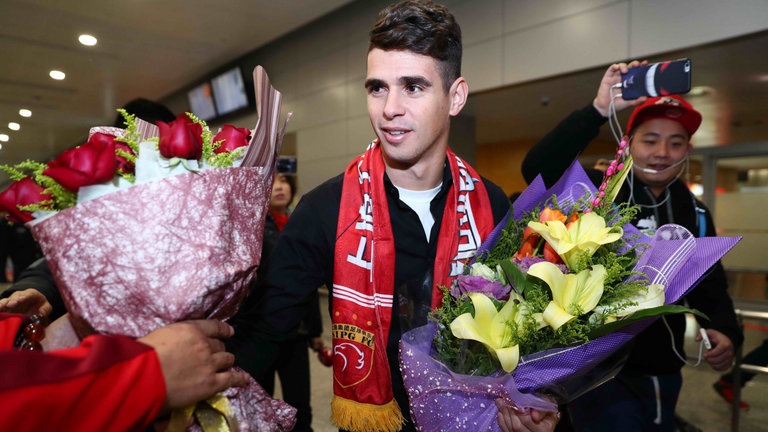 Luat moi khien bong da Trung Quoc lon xon anh 2