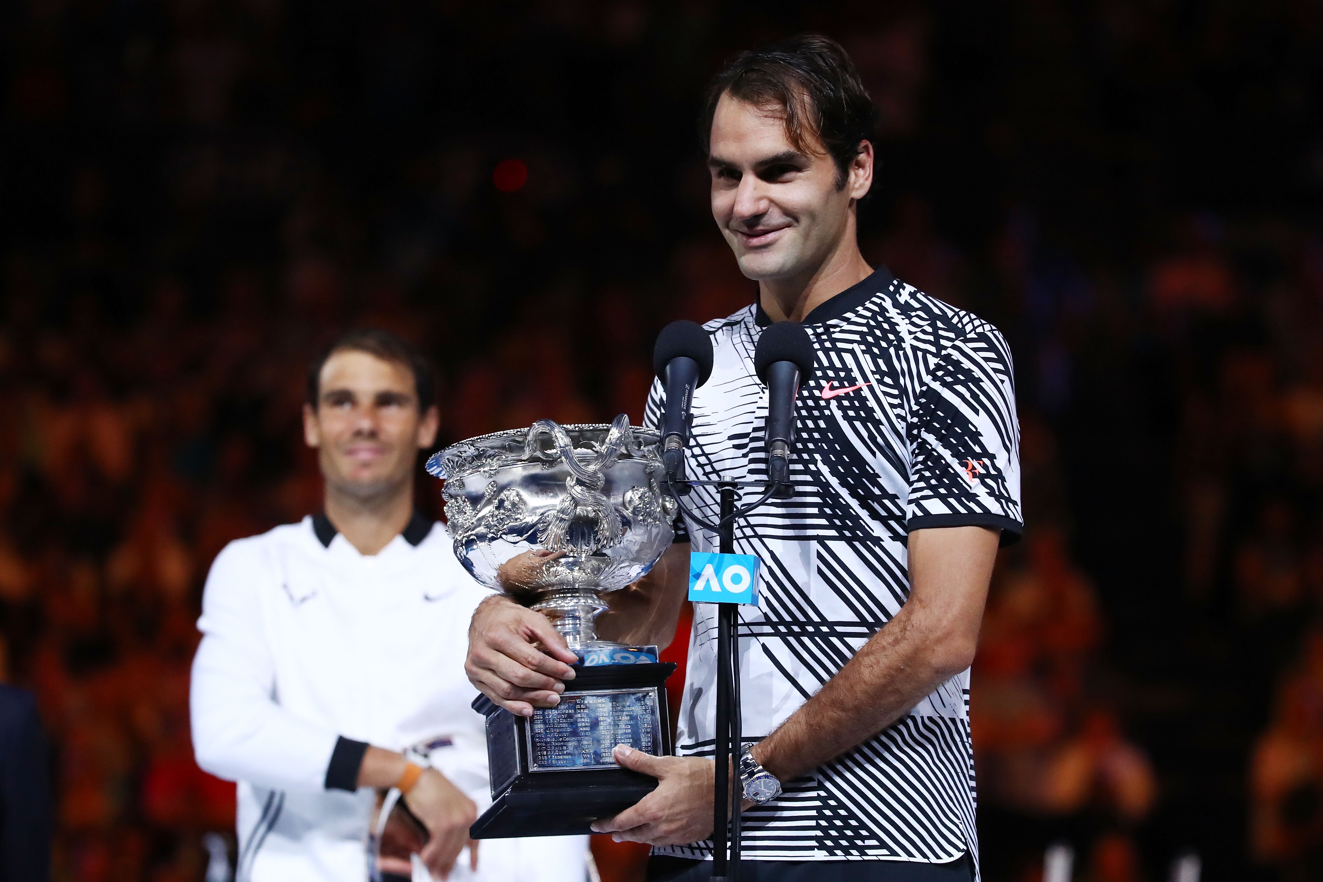 Federer: 'Toi se hai long voi tran hoa va chia se voi Rafa' hinh anh