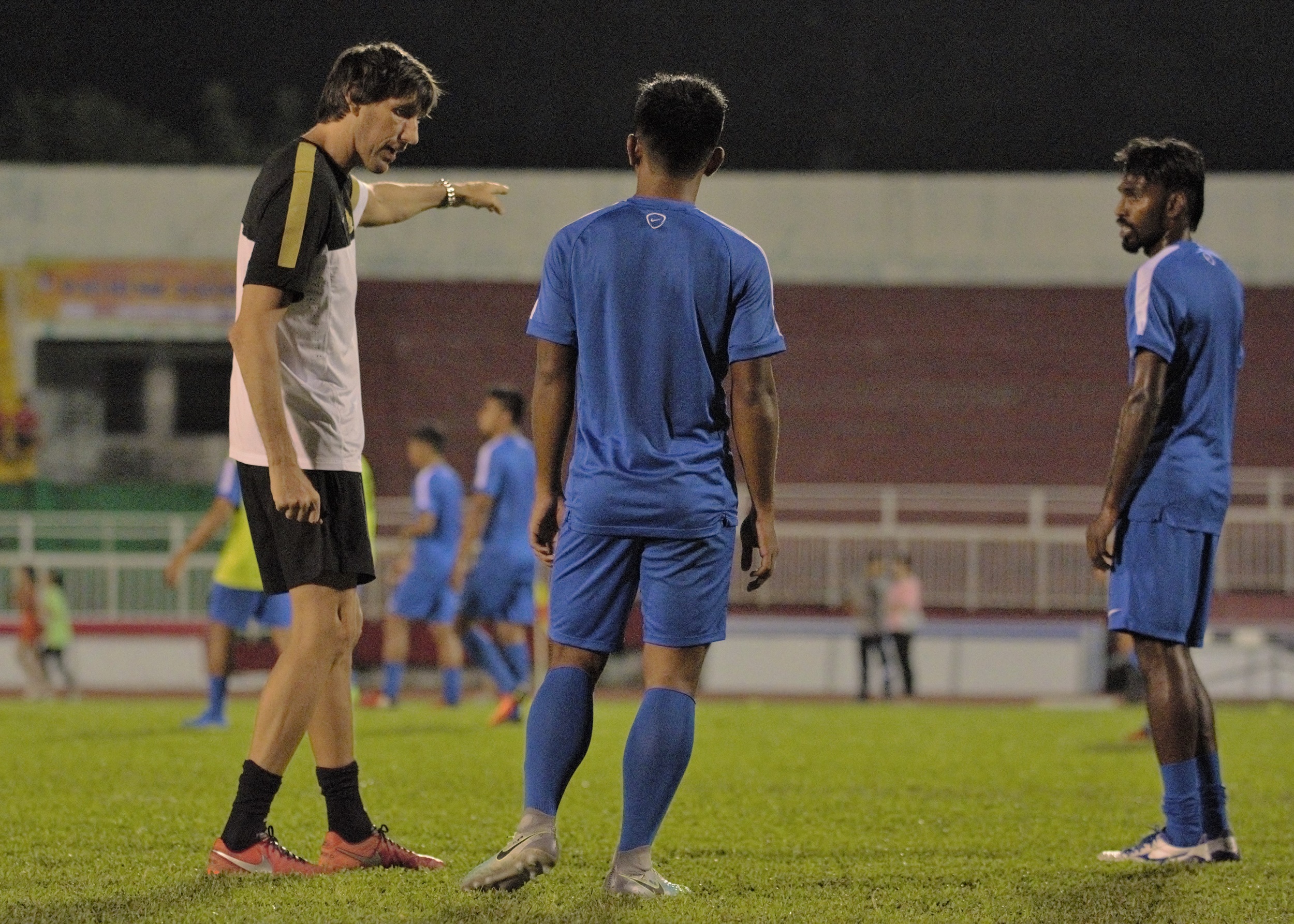 Hinh anh doi lap truoc gio G cua U23 VN va U23 Malaysia anh 2