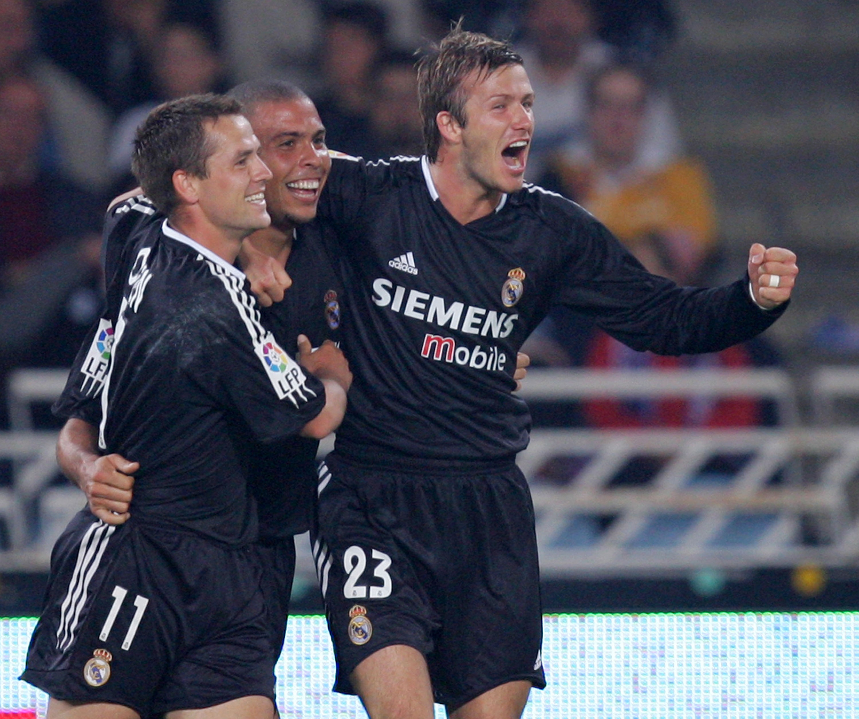 'Real mua cau thu tai Anh de xam nhap thi truong chau A' anh 3