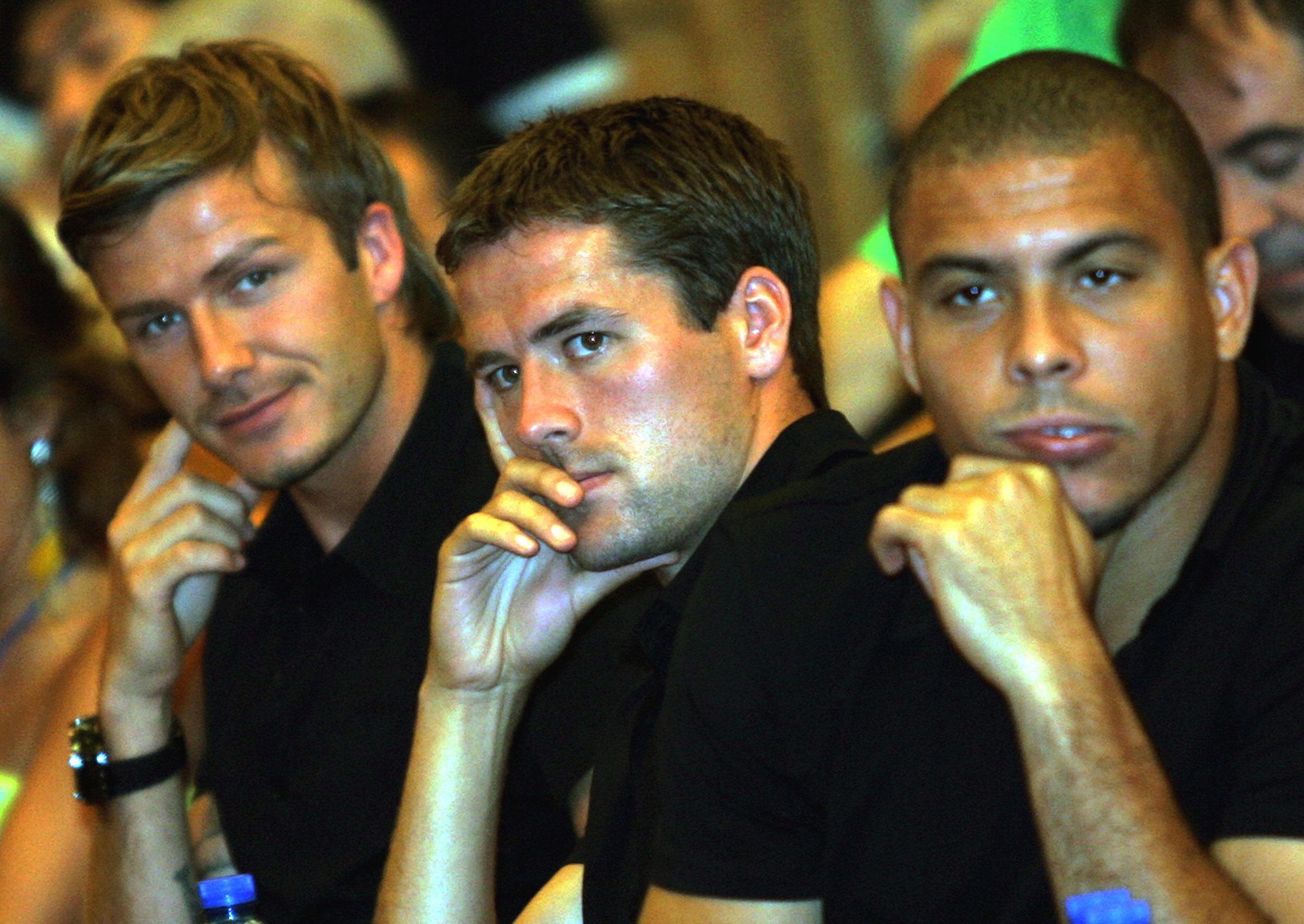 'Real mua cau thu tai Anh de xam nhap thi truong chau A' anh 2