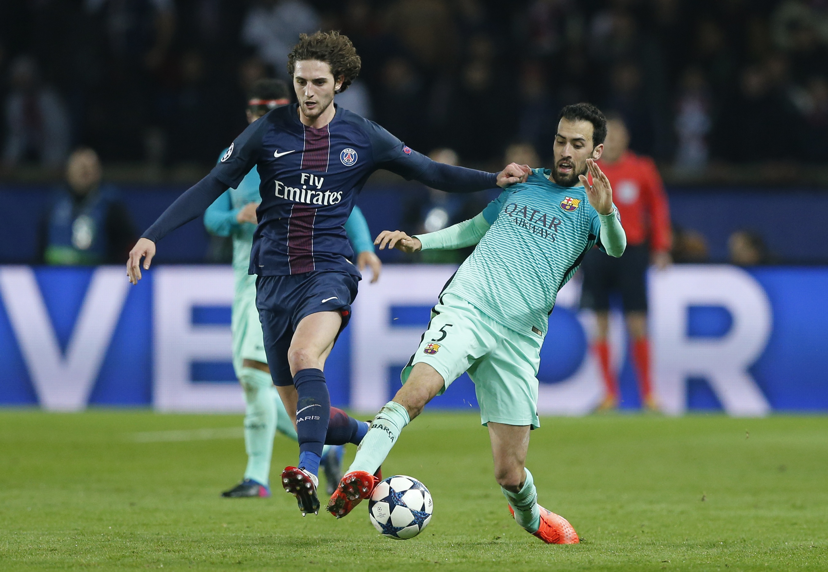 Khoc cho Barca la xuc pham PSG anh 2