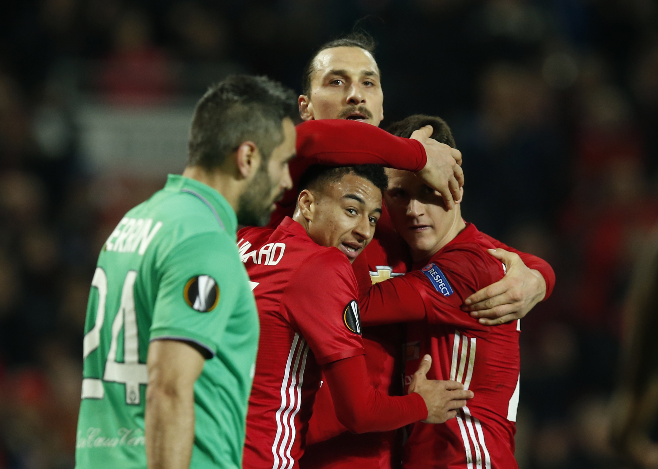 Khong co Ibra thi khong co MU anh 1