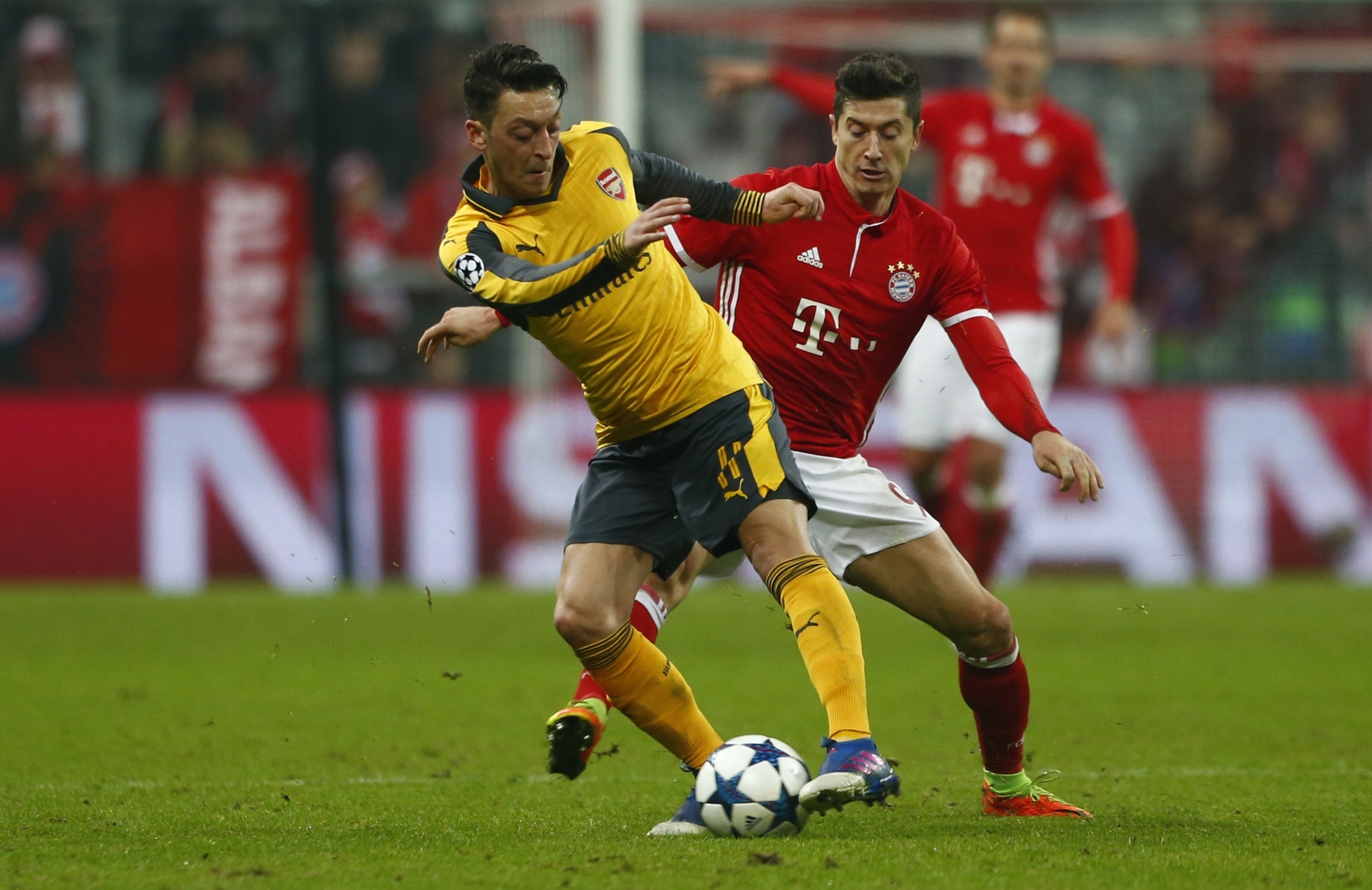 Nut that tien bac quyet dinh van menh Arsenal anh 1