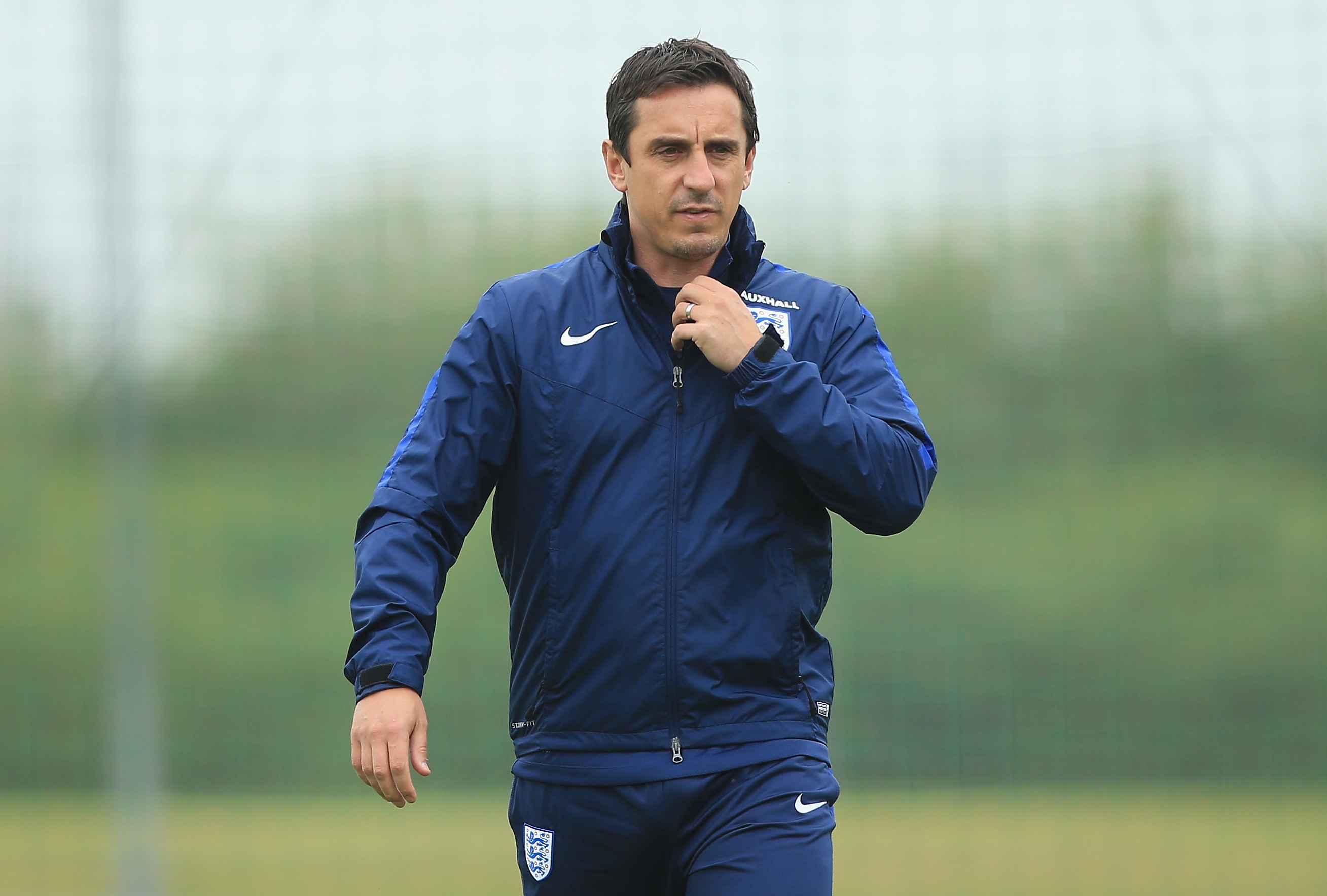 Gary Neville: 'Van de la Leicester co muon da hay khong' anh 1