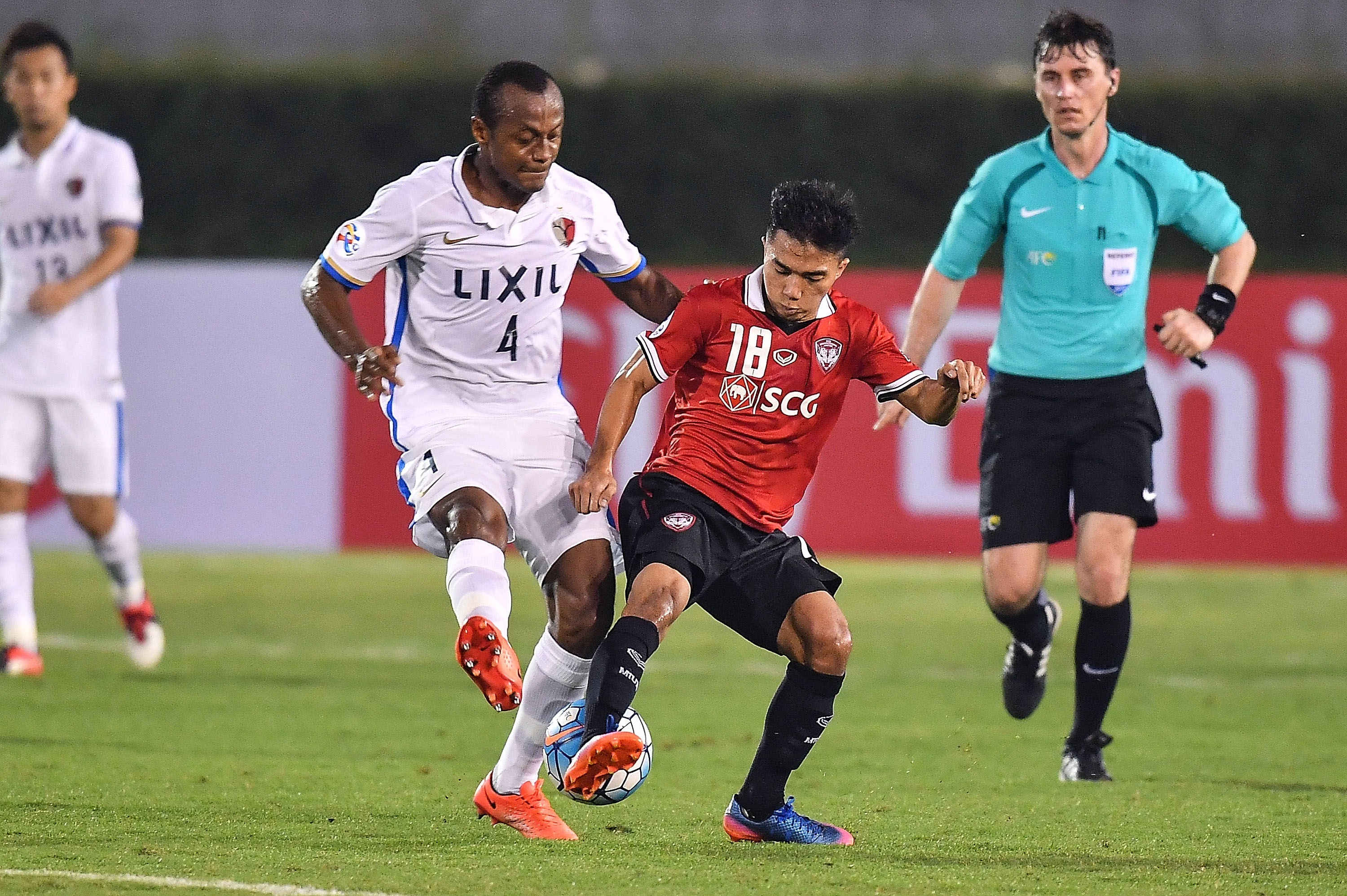 'Messi Thái' chinh phục truyền thông thế giới ảnh 1 'Messi Thai' chinh phuc truyen thong the gioi anh 1