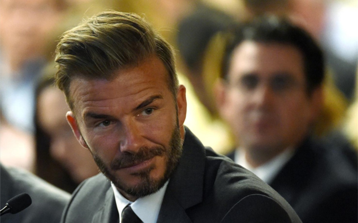 Trung Quoc cay nho Beckham cuu bong da hinh anh