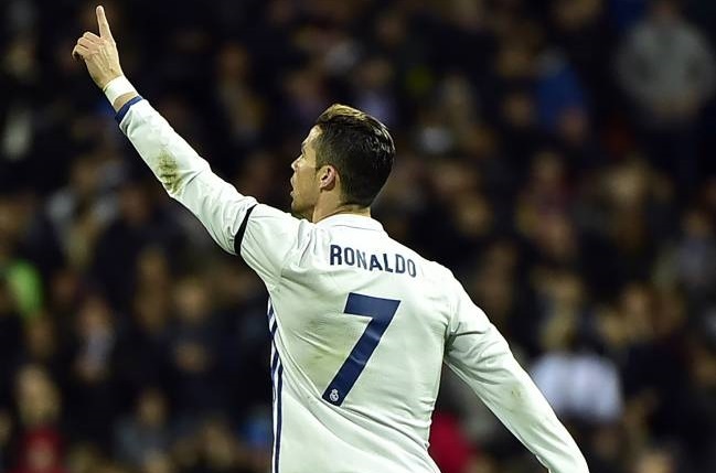 'Ronaldo khong con toc do,  nhung van tai nang' anh 1