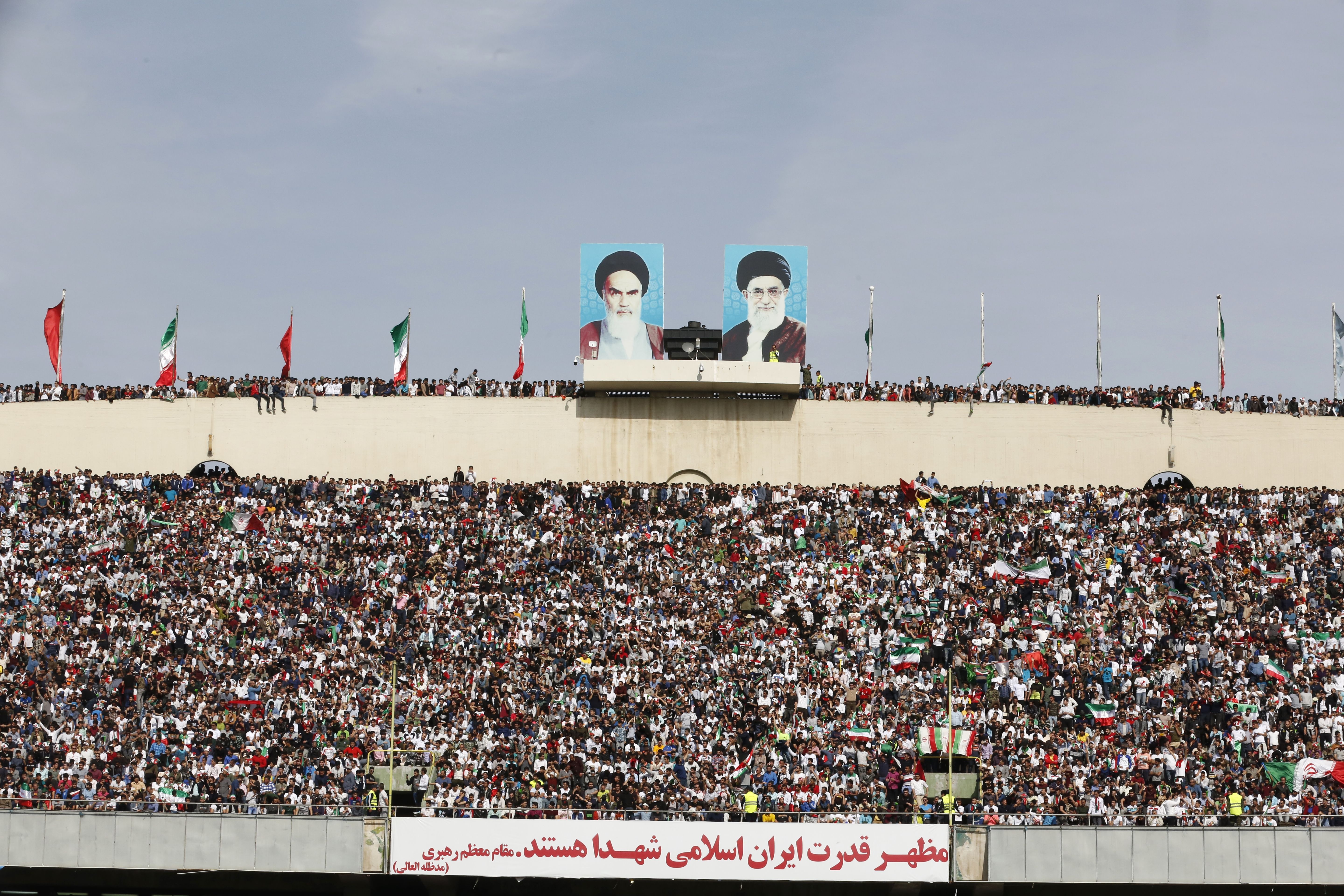 Iran vs Trung Quoc anh 2