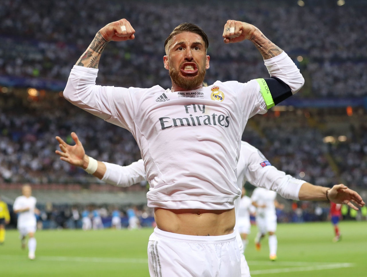 Ban thang cua Sergio Ramos trong tran chung ket Champions League 2016 hinh anh