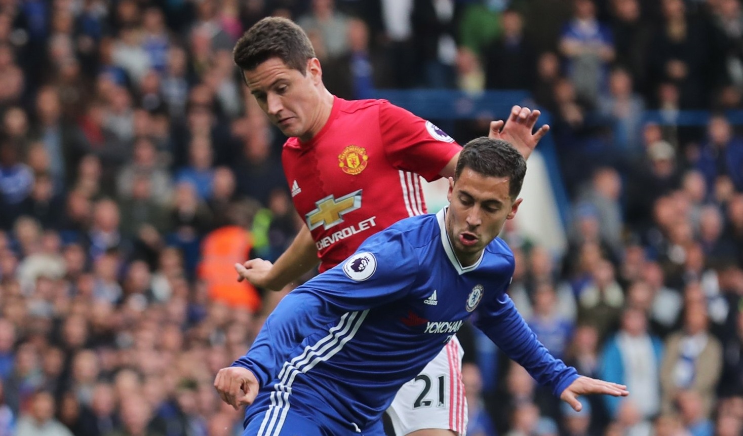 Phien ban Roy Keane hien ve trong Herrera o MU hinh anh