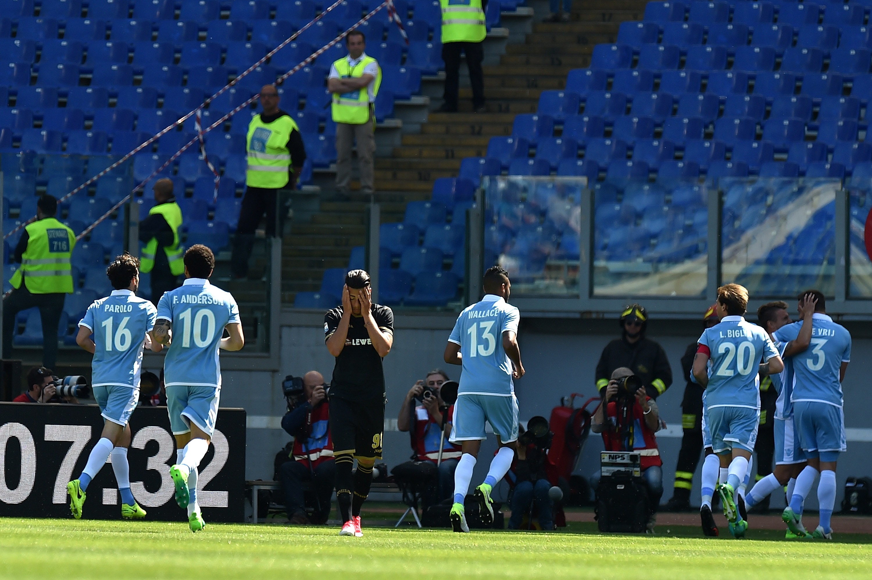 Highlights tran dau dien ro cua Lazio truoc Palermo hinh anh