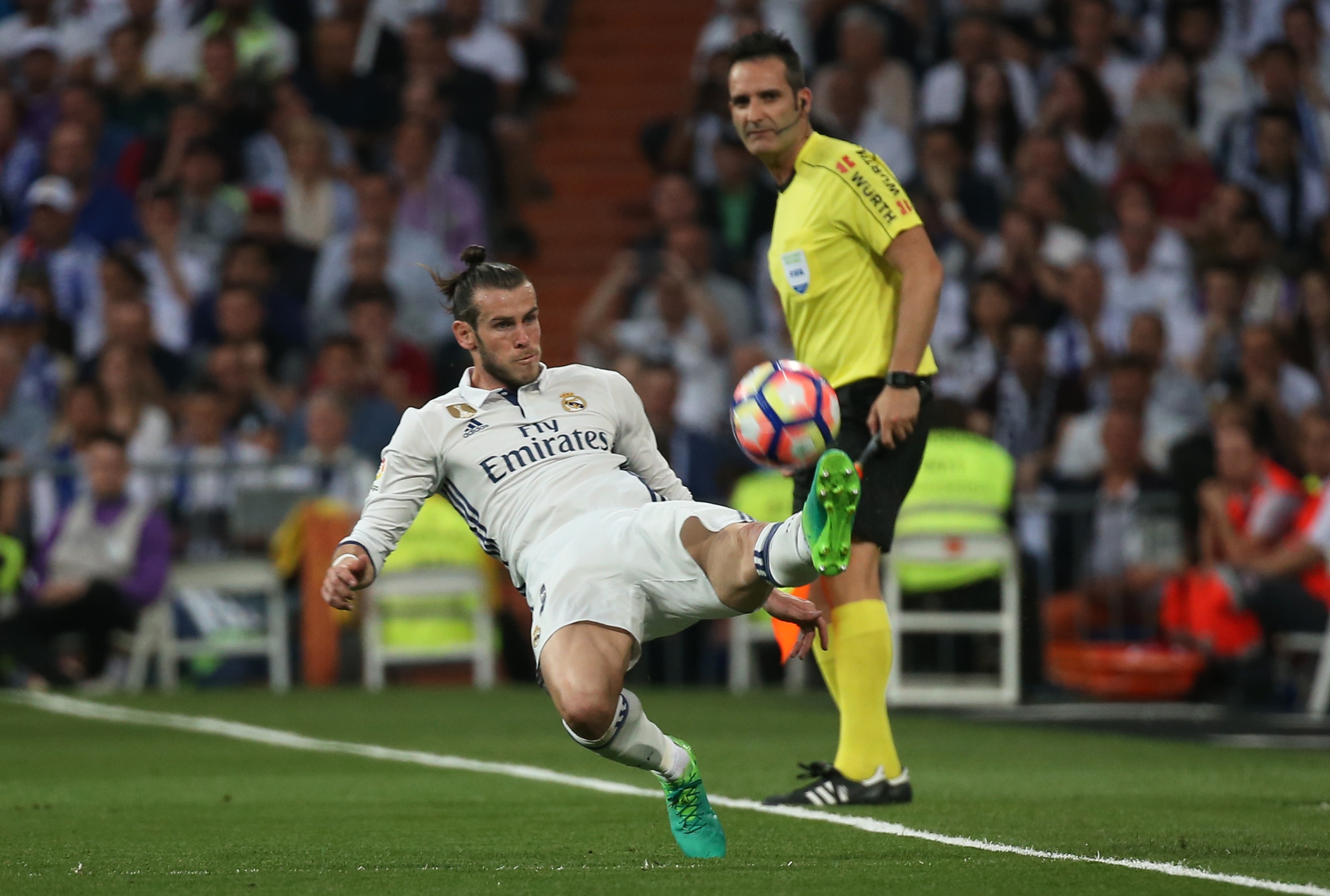 Gareth Bale tra gia vi gong minh khang dinh so 1 anh 1