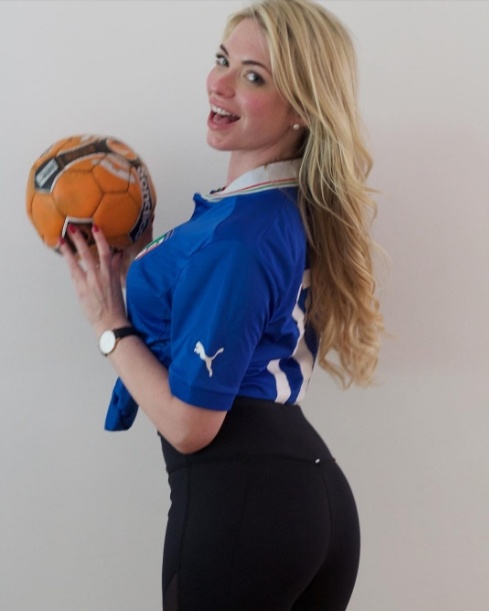 Sieu mau goc Anh khan cau HLV Simeone sang Inter anh 6