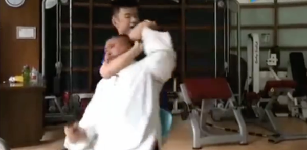 Võ sư Thái cực quyền giải thích lý do thua Từ Hiểu Đông ảnh 1 Vo su Thai cuc quyen giai thich ly do thua Tu Hieu Dong anh 1