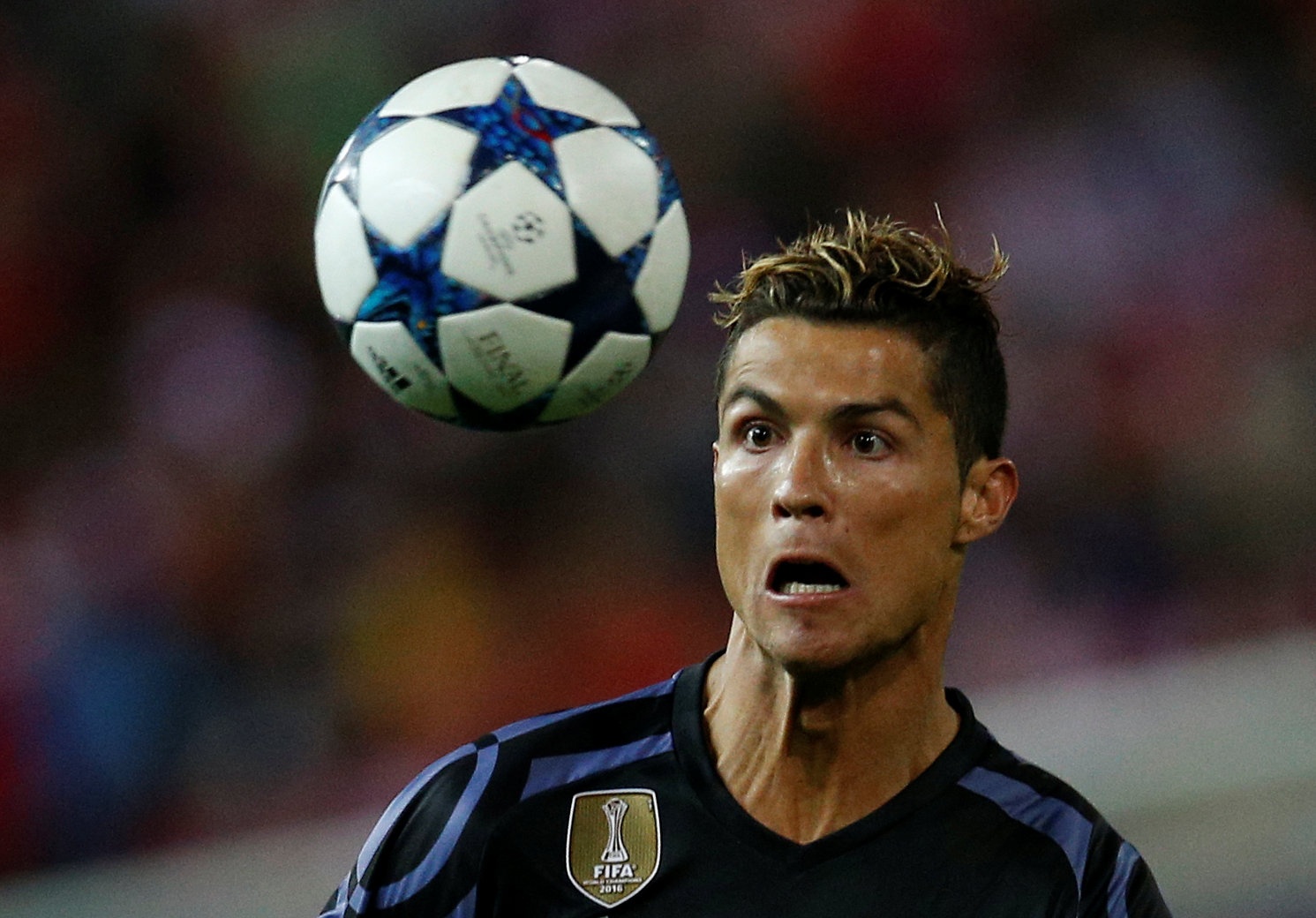 Bang chung Ronaldo lam 'giam doc' cua Real Madrid anh 2