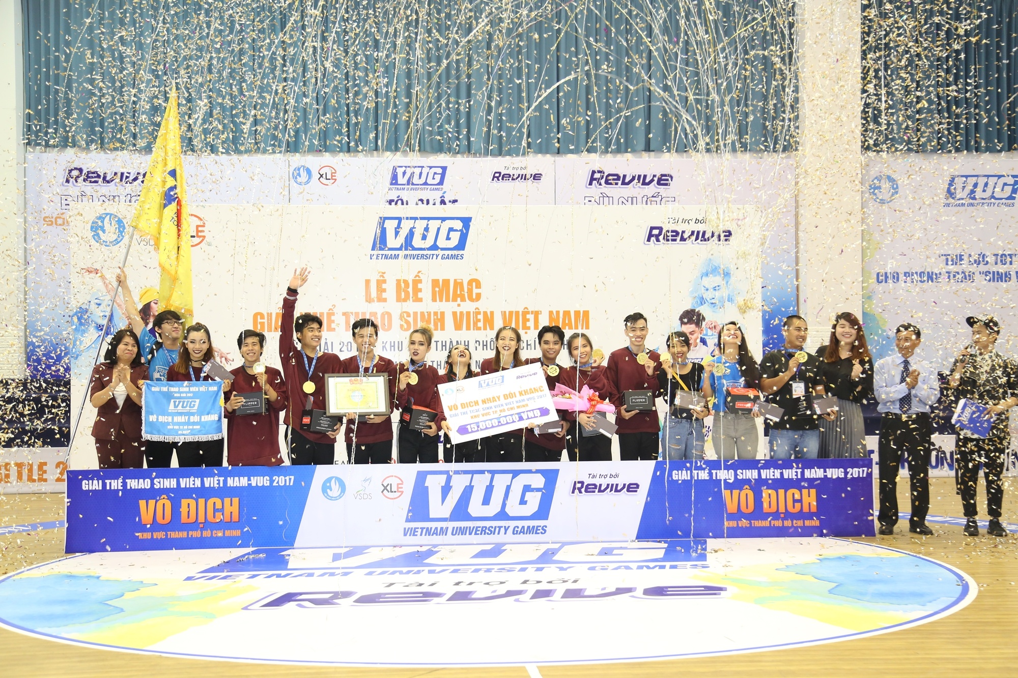 Tan vuong Dance Battle TP.HCM: Ca tinh lam nen 'thuong hieu' hinh anh