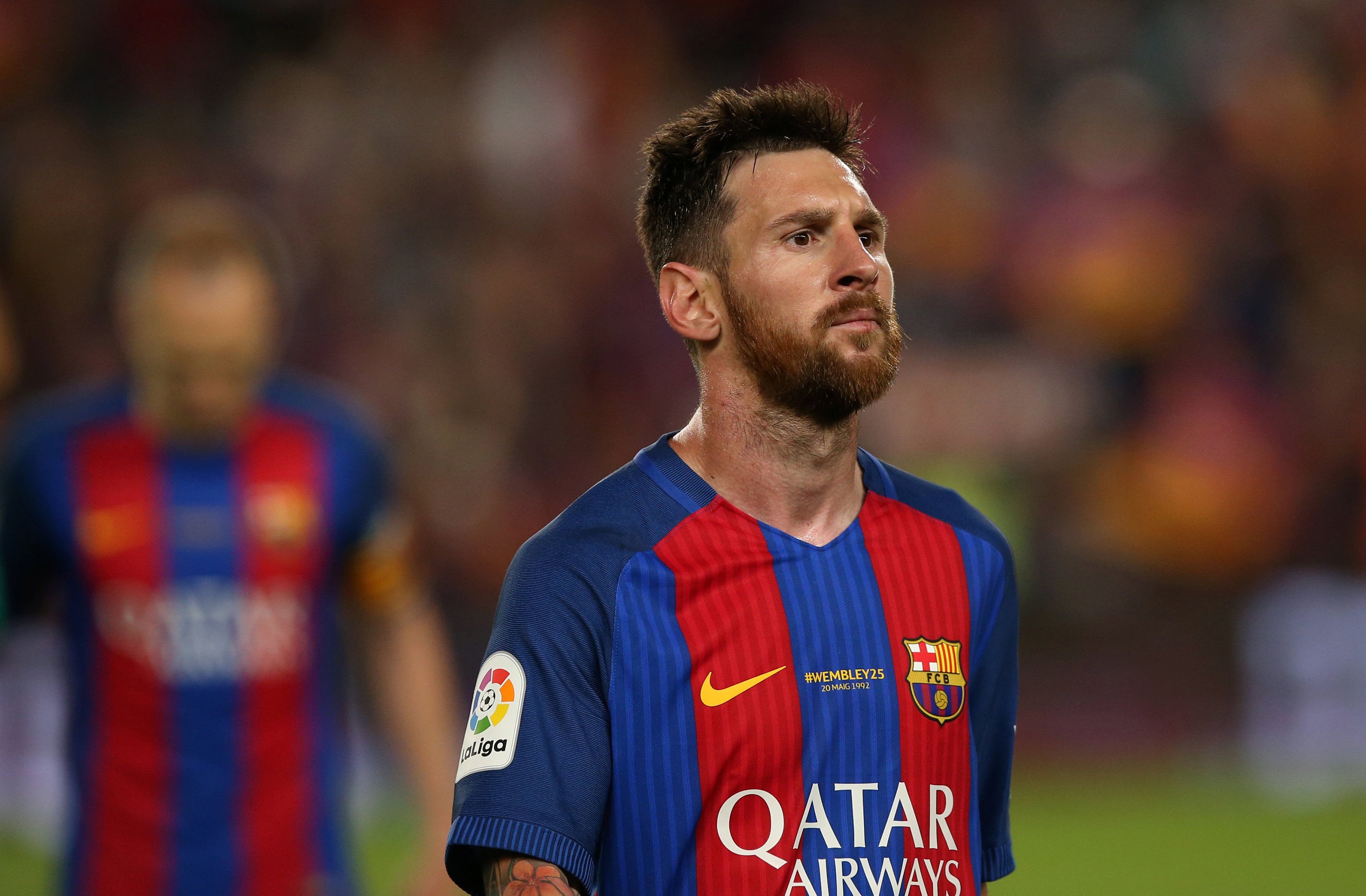 Messi khang cao toi danh tron thue bat thanh hinh anh