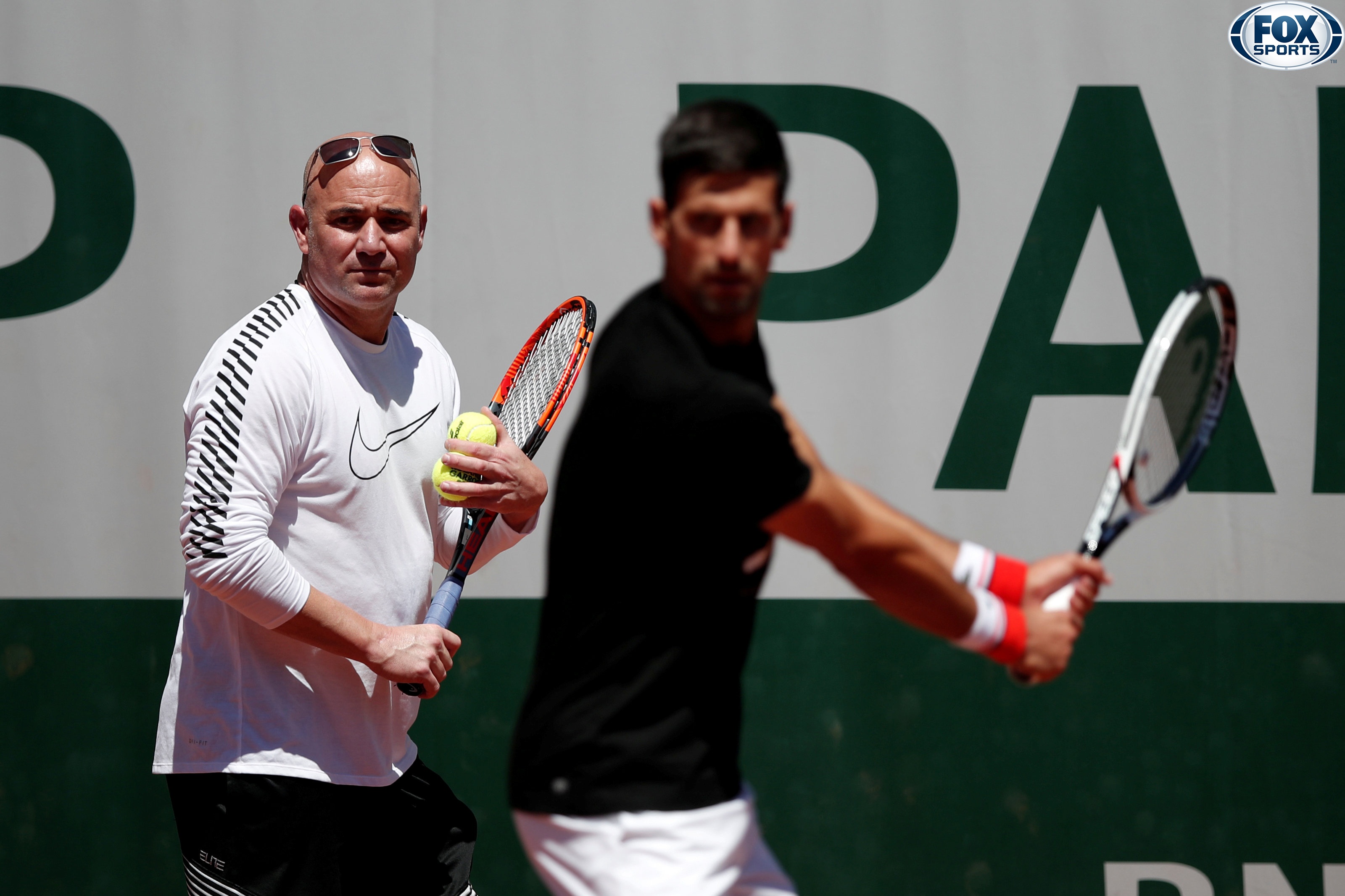 Nadal nam chung nhanh voi Djokovic o Roland Garros 2017 anh 2