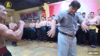 Chuong mon Nam Huynh Dao lan tranh loi thach dau cao thu Vinh Xuan? hinh anh