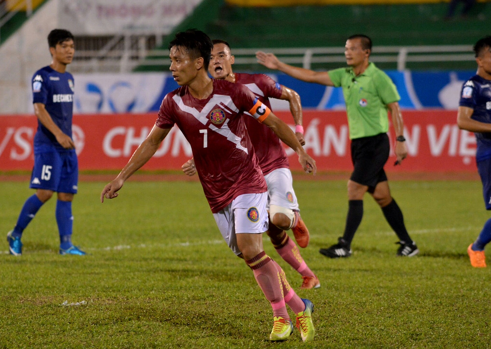 Sai Gon thua Binh Duong anh 5