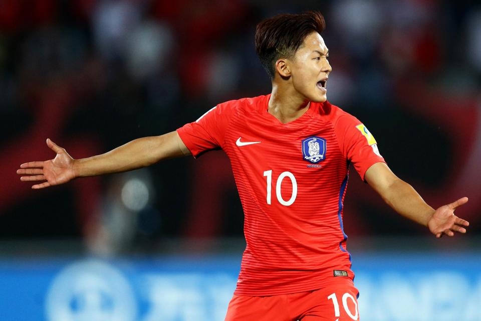 Ky gia Anh canh bao 'Messi Han Quoc' than trong anh 1