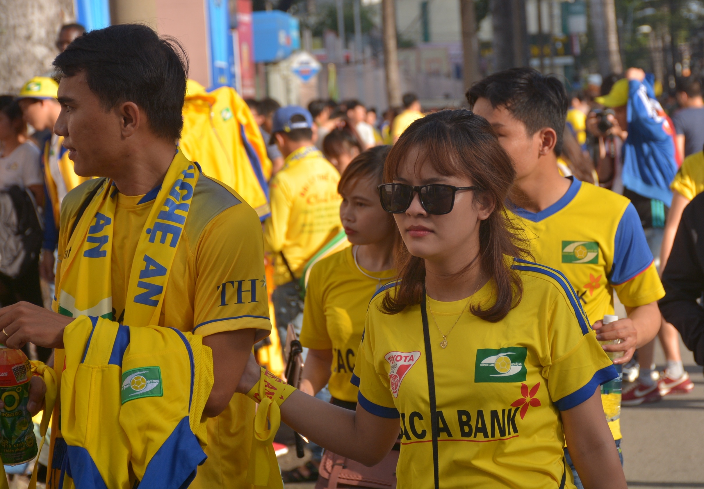 CDV SLNA dieu hanh trong 'hoa binh' toi TP.HCM anh 3