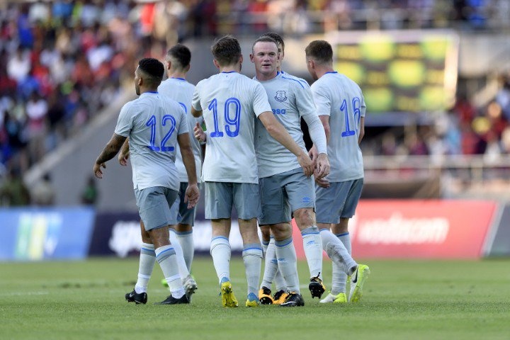 Rooney tao sieu pham trong ngay tai xuat o Everton anh 4