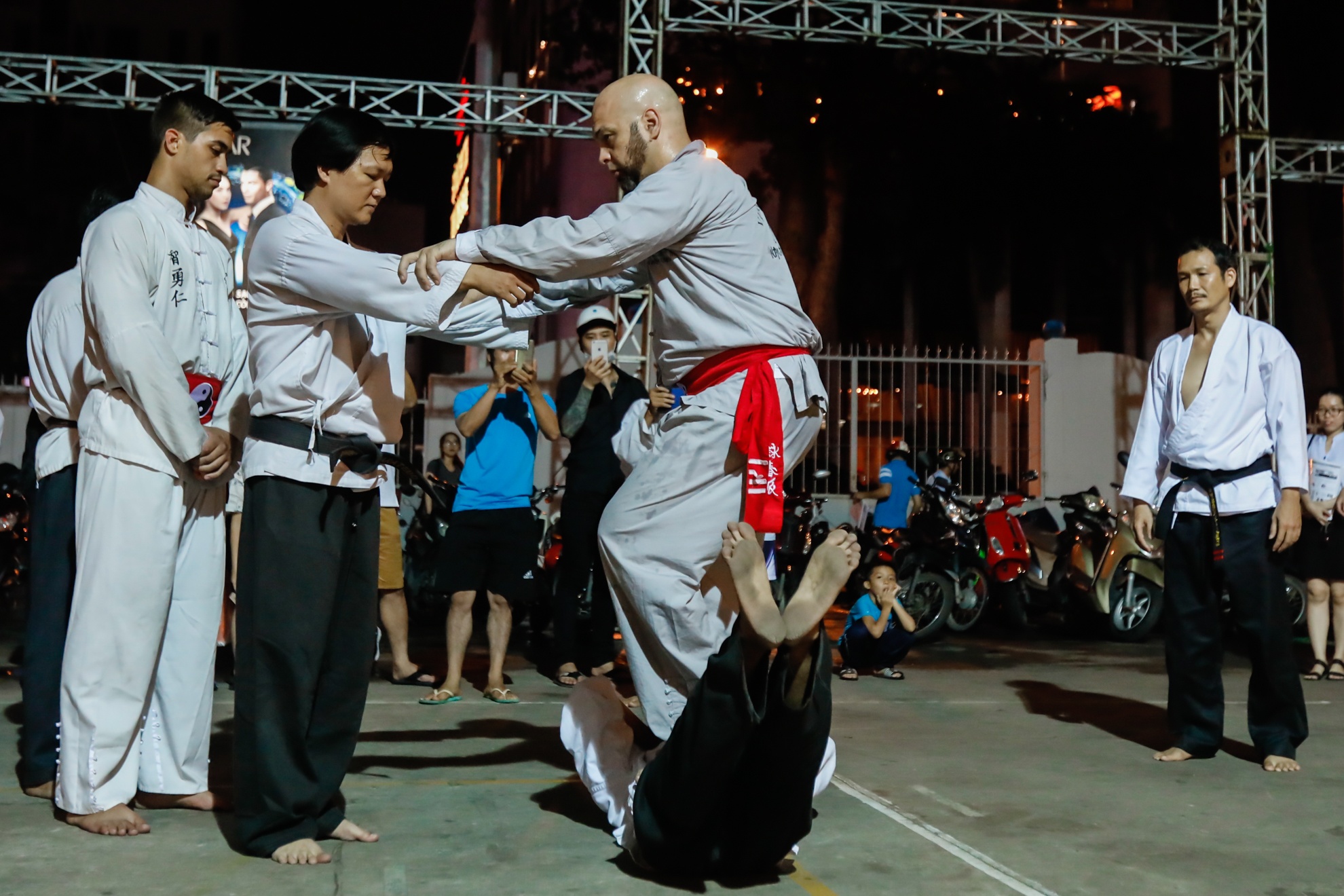 Flores xuat hien o CLB Karate tai TP.HCM anh 10