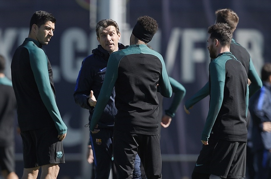 Doi danh dong doi,  Neymar sap roi Barca? anh 6