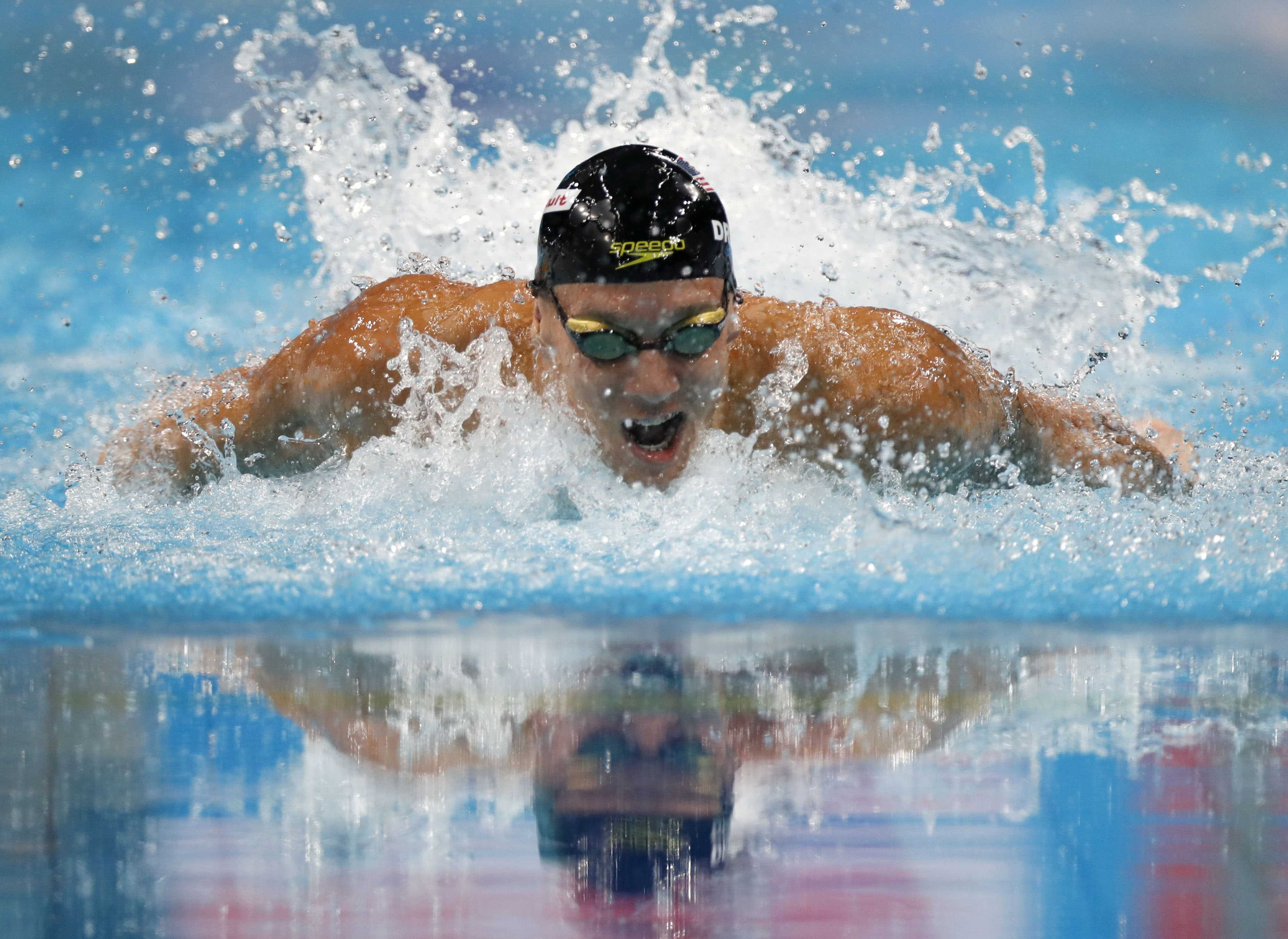 Chi trong 1 dem,  the gioi nhin thay Phelps 'de nhi' ra doi anh 2