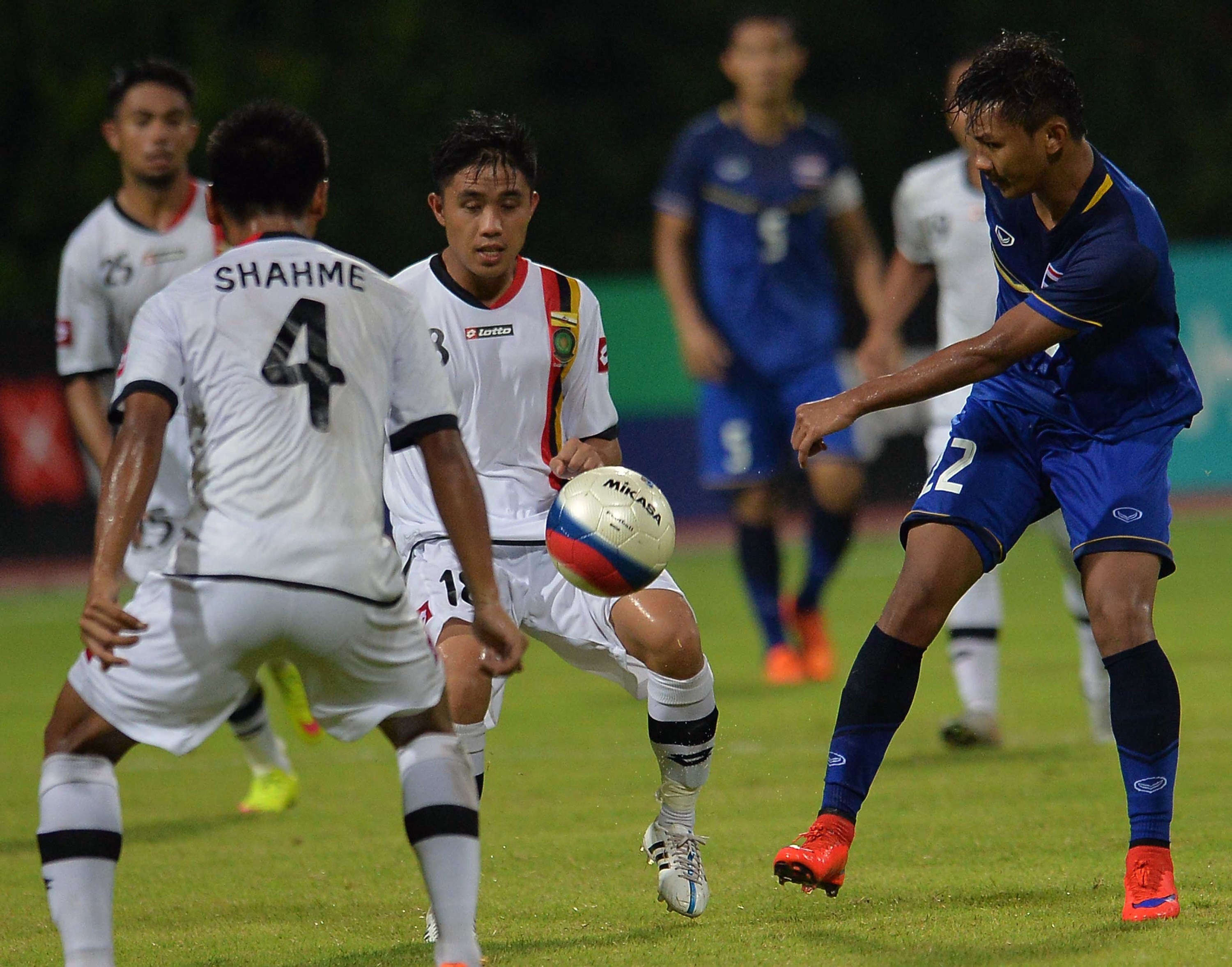 U22 Việt Nam mơ cặp song sát của người Thái ảnh 1 U22 Viet Nam mo cap song sat cua nguoi Thai anh 1