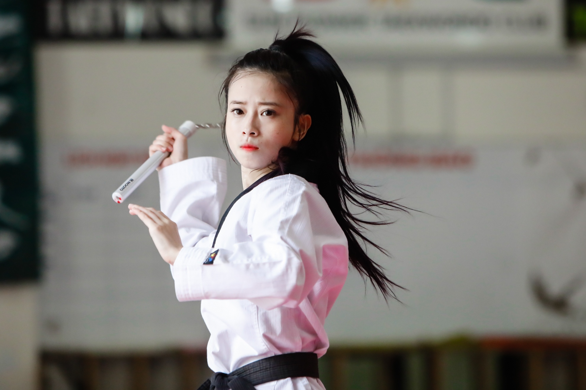 'Hot girl taekwondo' Chau Tuyet Van: Co don tren dinh so 1 hinh anh