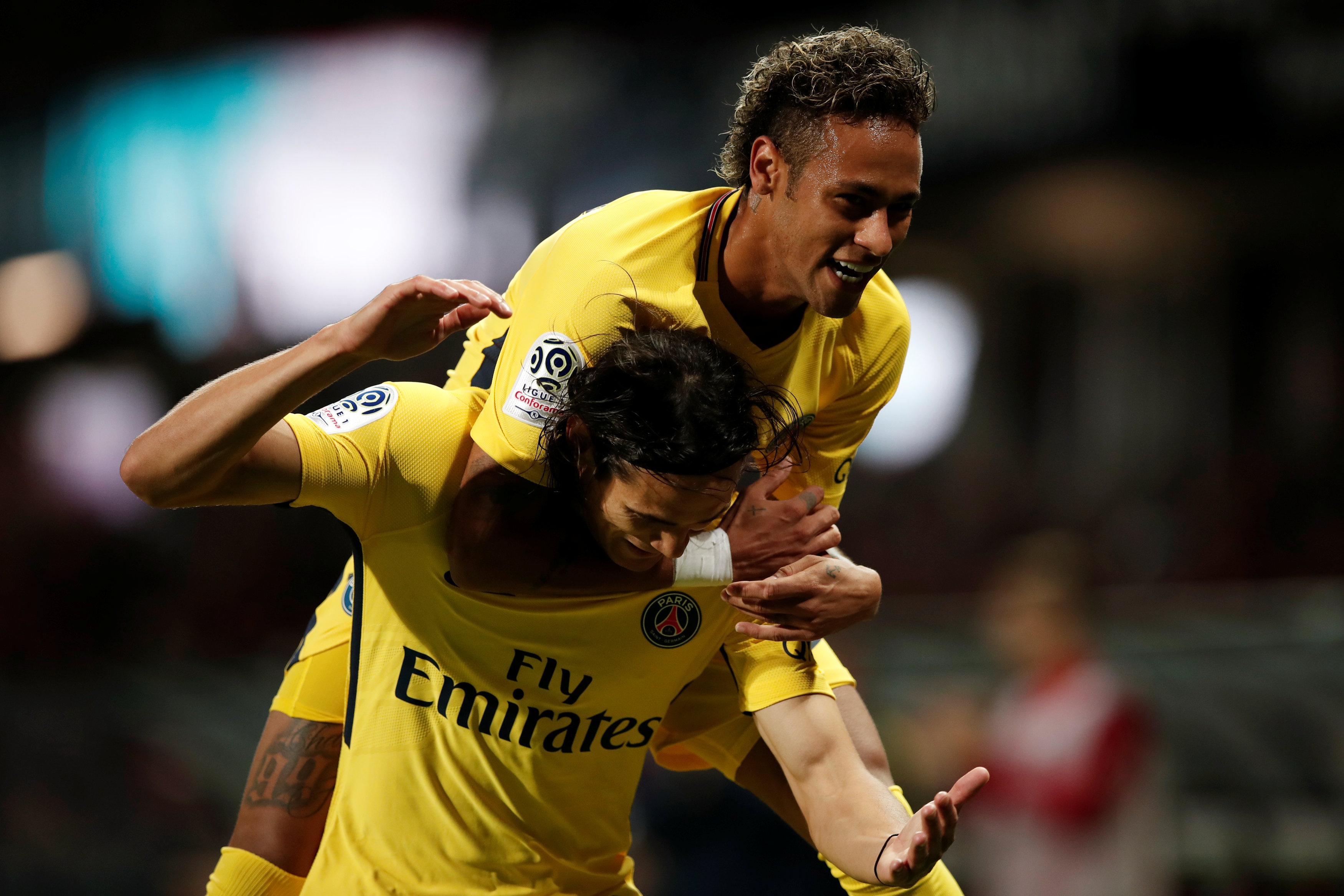 Neymar: Roi Barca dau co nghia tan the anh 2