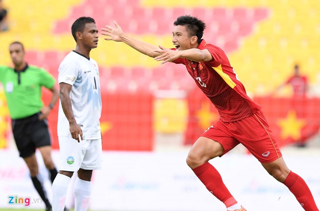 Báo nước ngoài ấn tượng trước màn trình diễn Đoàn Văn Hậu ảnh 1 Bao nuoc ngoai an tuong truoc man trinh dien Doan Van Hau anh 1