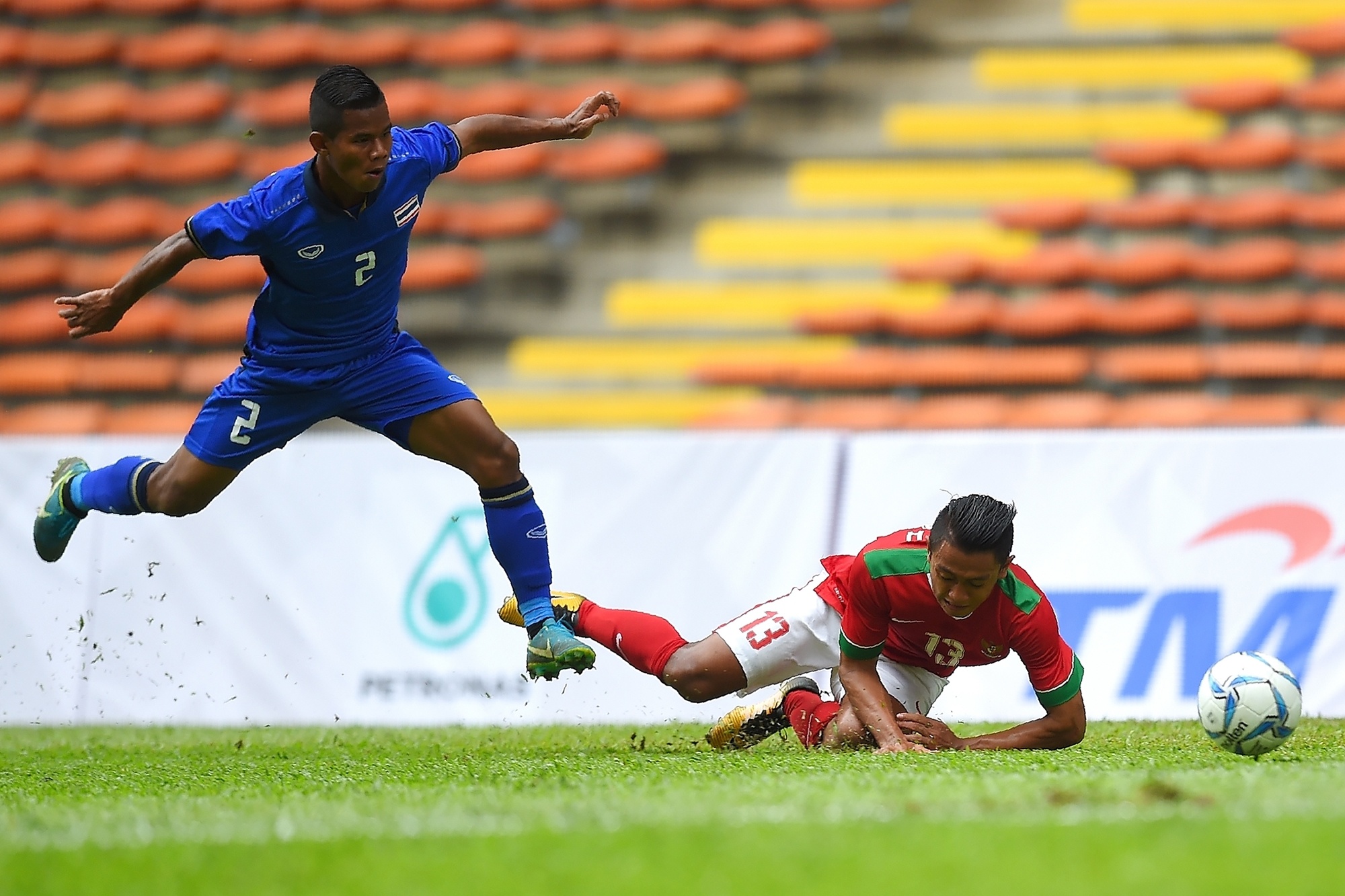 Bao Thai so doi nha kho bao ve ngoi vuong truoc U22 Viet Nam anh 2