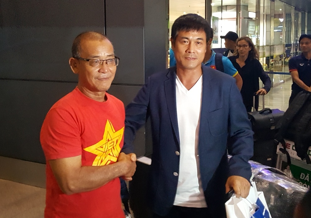 HLV Huu Thang len tieng truoc tin don bi dieu tra hinh anh