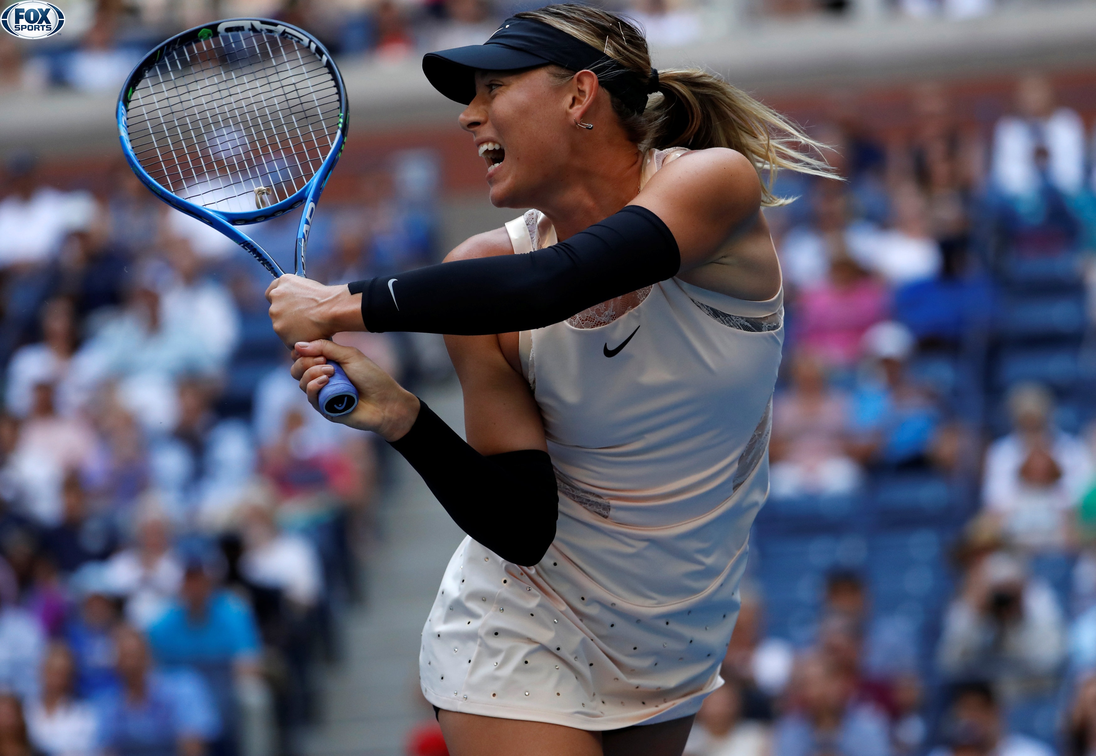 Yêu hay ghét Sharapova,  công bằng hay bất công ảnh 1 Yeu hay ghet Sharapova,  cong bang hay bat cong anh 1