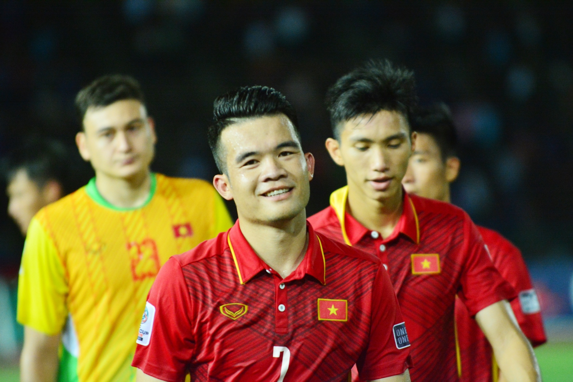 Cai hay trong su xau xi cua tuyen Viet Nam anh 2