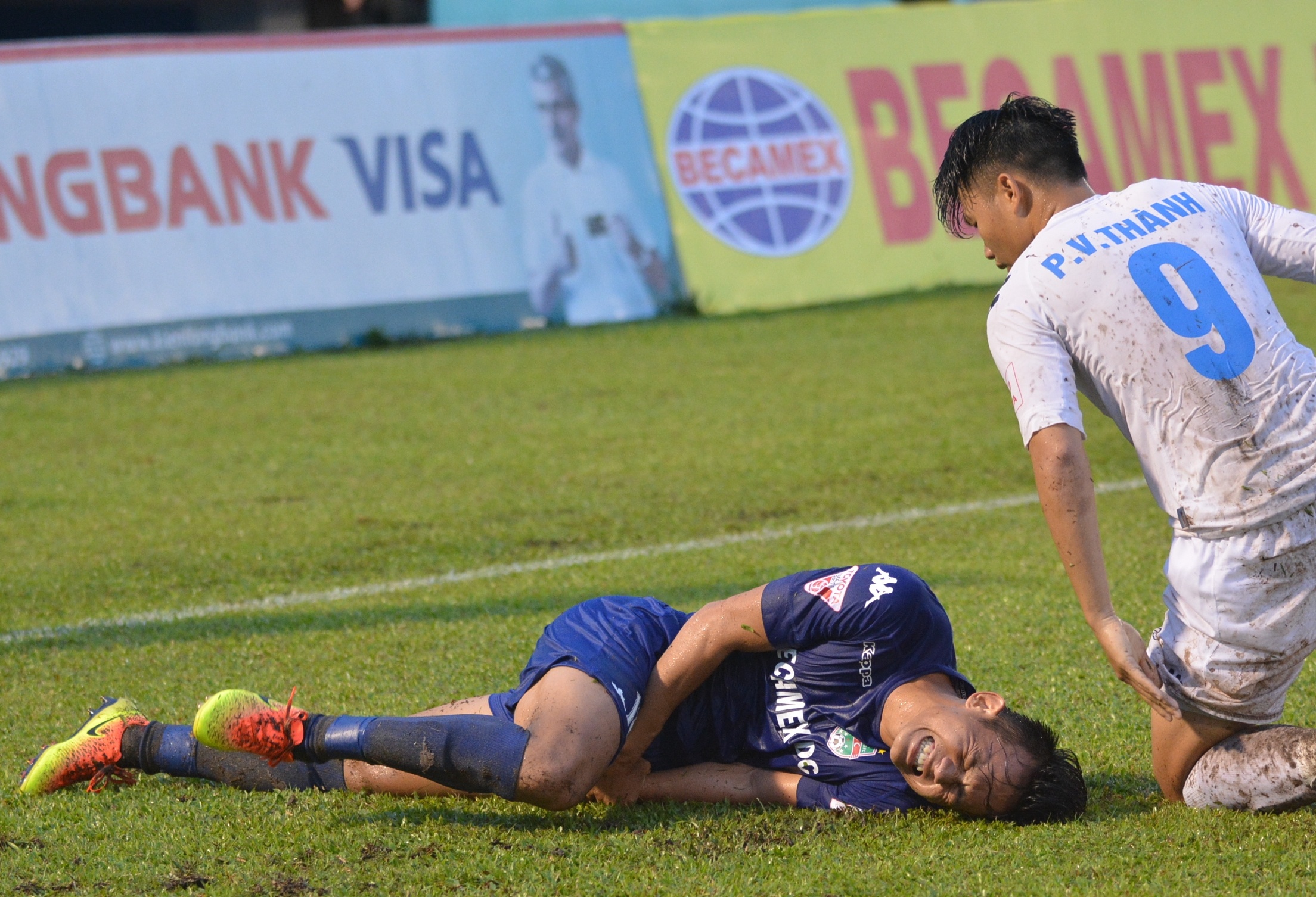 Binh Duong vs Ha Noi anh 8