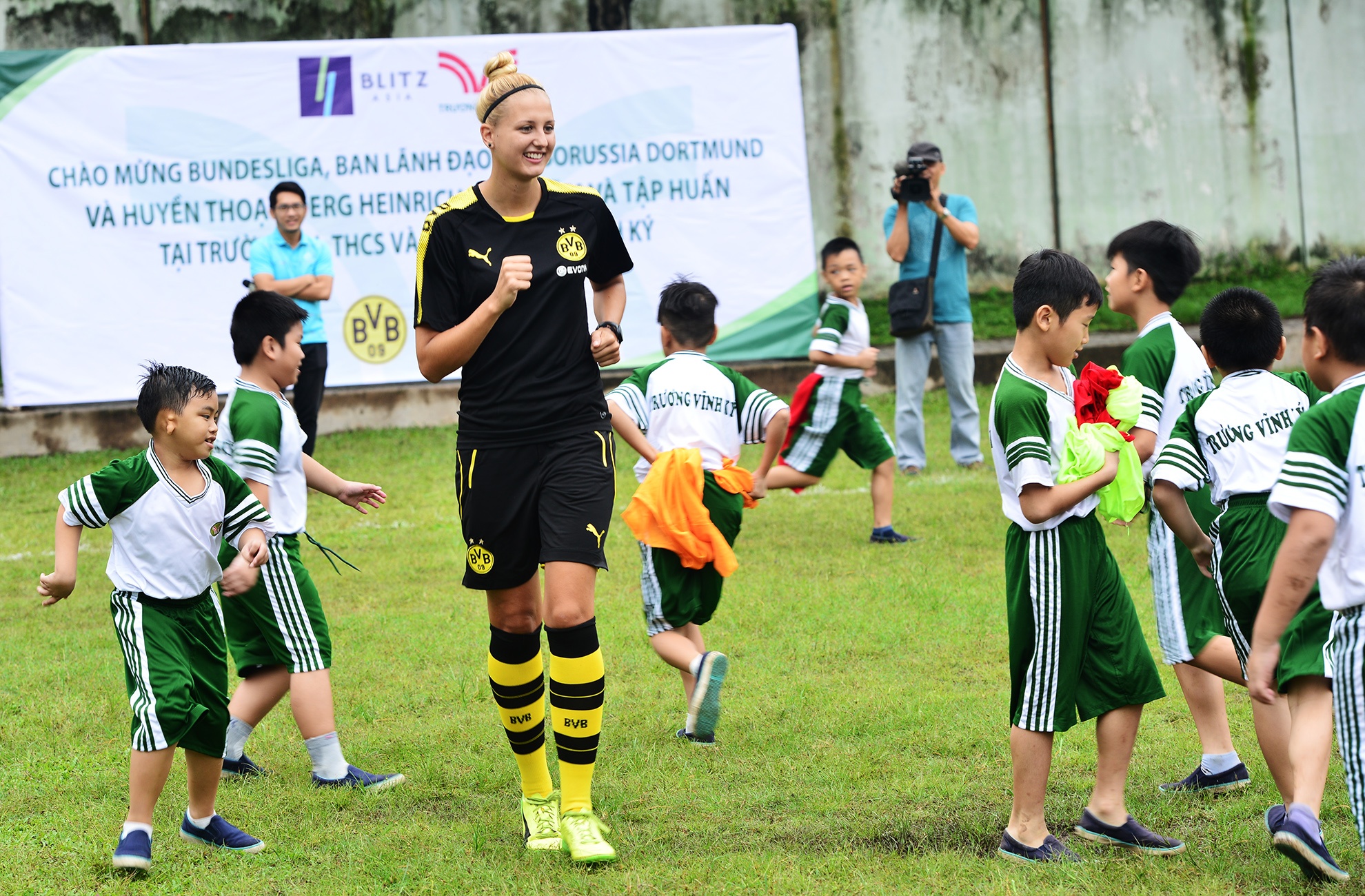 Nu HLV Dortmund anh 1