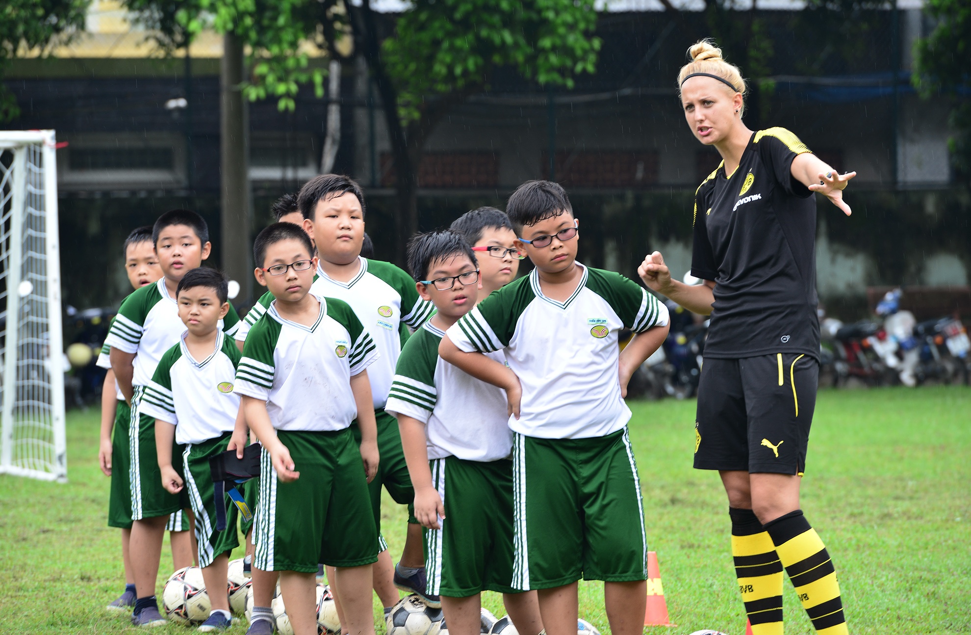 Nu HLV Dortmund anh 4