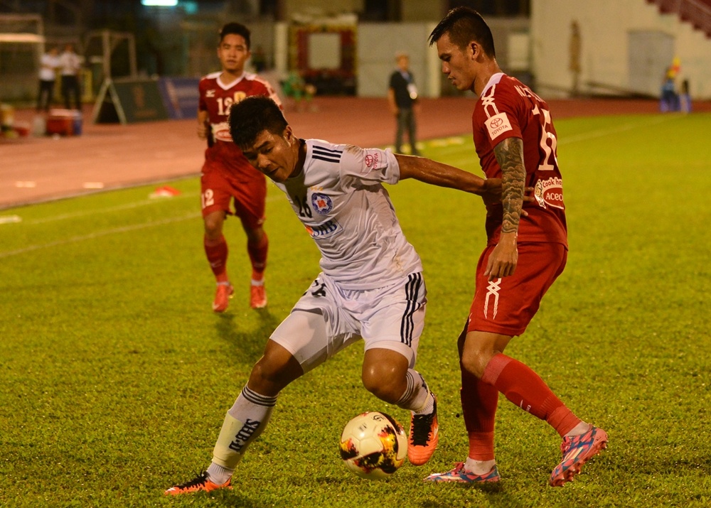 Huynh Duc buc xuc ve cong tac trong tai anh 7